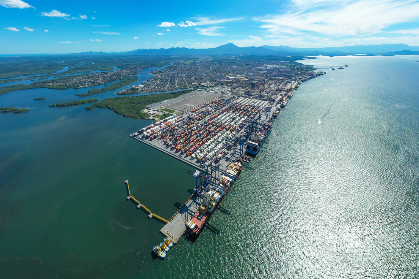 Terminal de Contêineres de Paranaguá