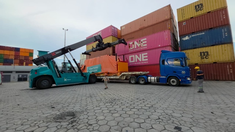 Operação logística Norcoast Knauf