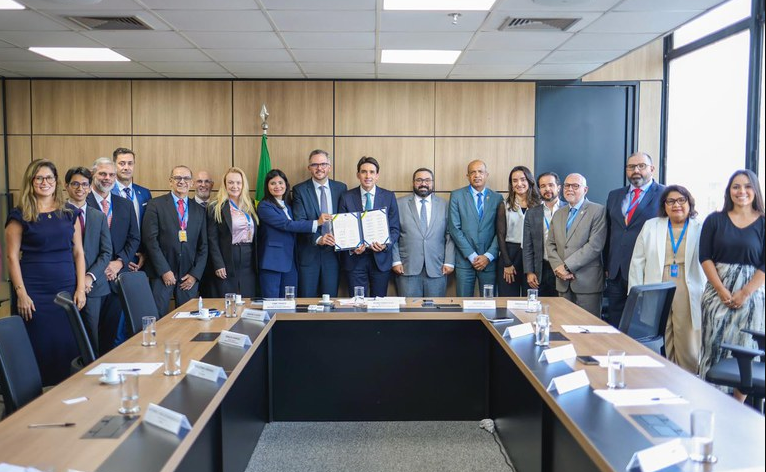 Formalização de contratos TUPs