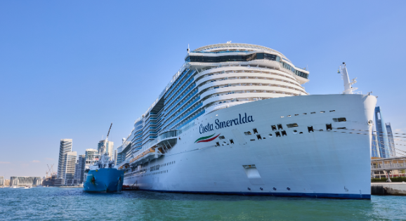 Costa Cruzeiros realiza o primeiro reabastecimento de GNL para um navio de cruzeiro em Dubai