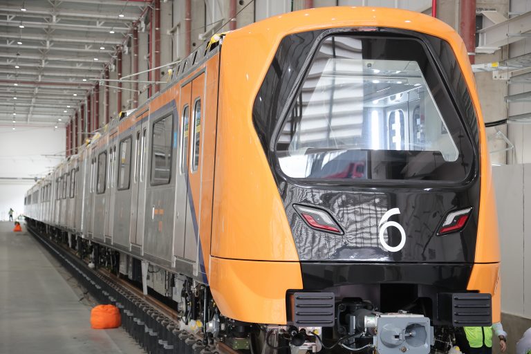 Trem Linha 6 Laranja