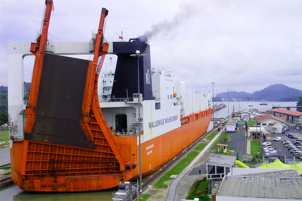 Os impactos da expansão do canal do Panamá no setor de navegação