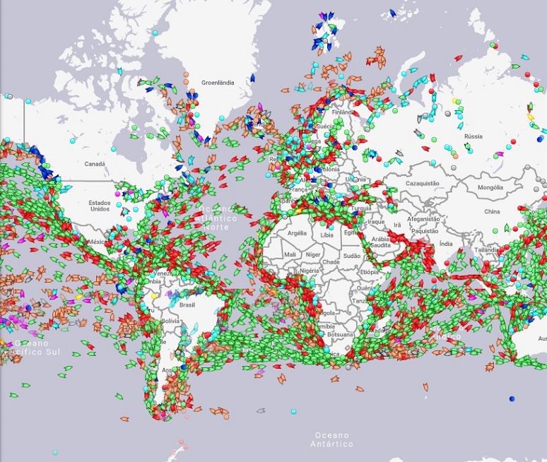 Economia e transporte, tráfego marítimo mundial em tempo real.