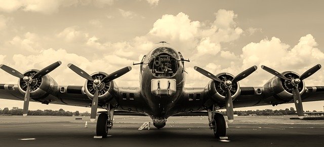 O transporte de cargas pelo modal aéreo alavancou durante a Segunda Guerra Mundial.