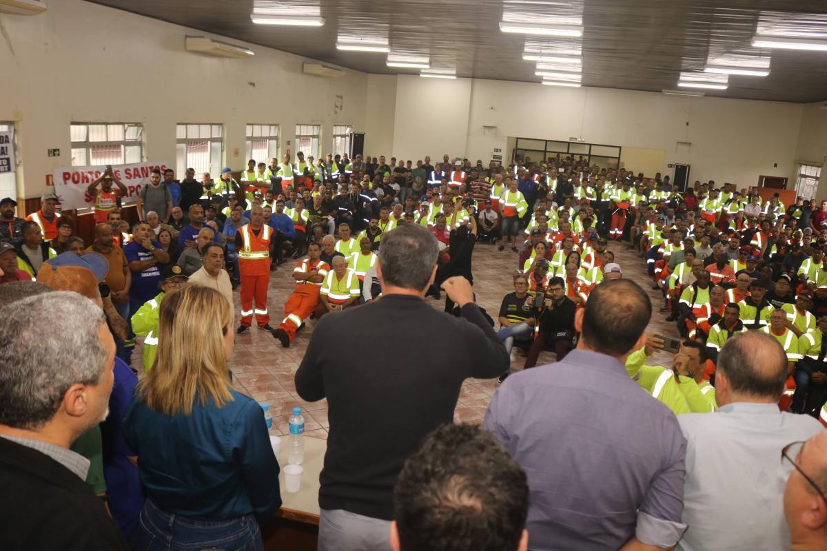 Trabalhadores preocupados com o PL 733