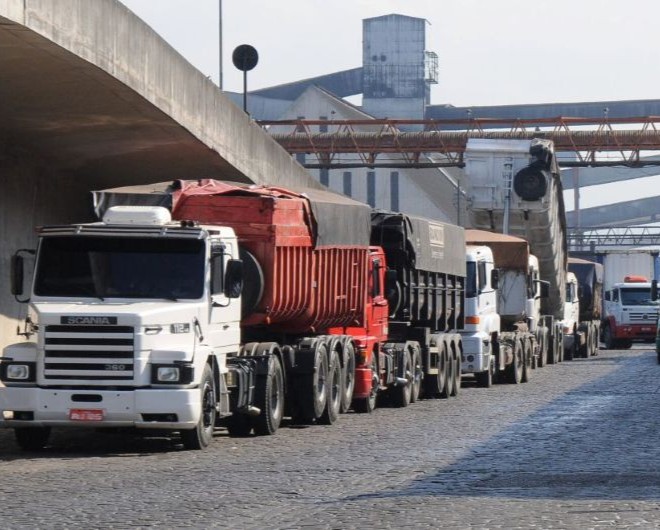 vade news empresas condenadas pela demora de cinco dias para motorista descarregar soja porto santos